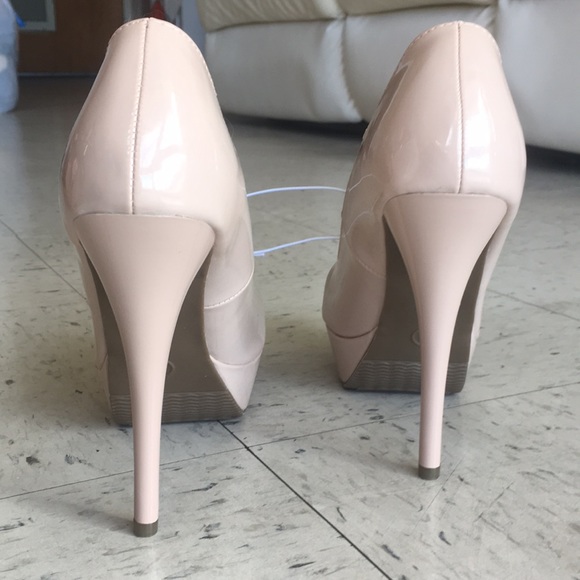 NWT 5” Nude Platform Xhilaration Heels - Picture 4 of 6